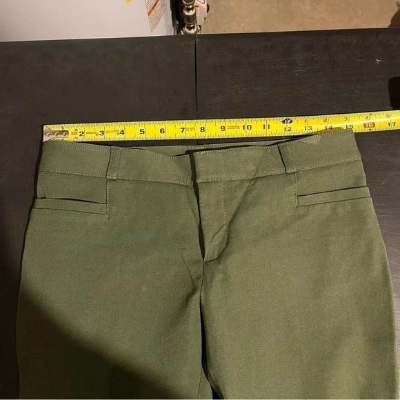 Banana Republic Pants Women’s 2 Green Sloan Chino Regular Flat Front Buttons - Picture 6 of 8